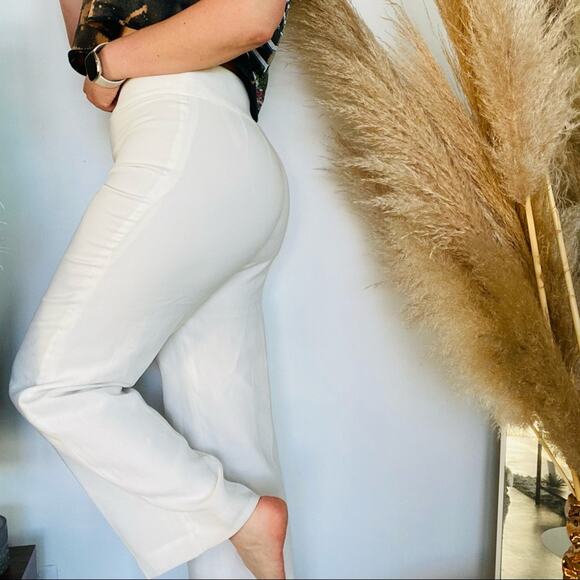 VINTAGE JONES NEW YORK Cream White High Button Wide Leg Flare Trouser Pants 12 - Picture 2 of 7